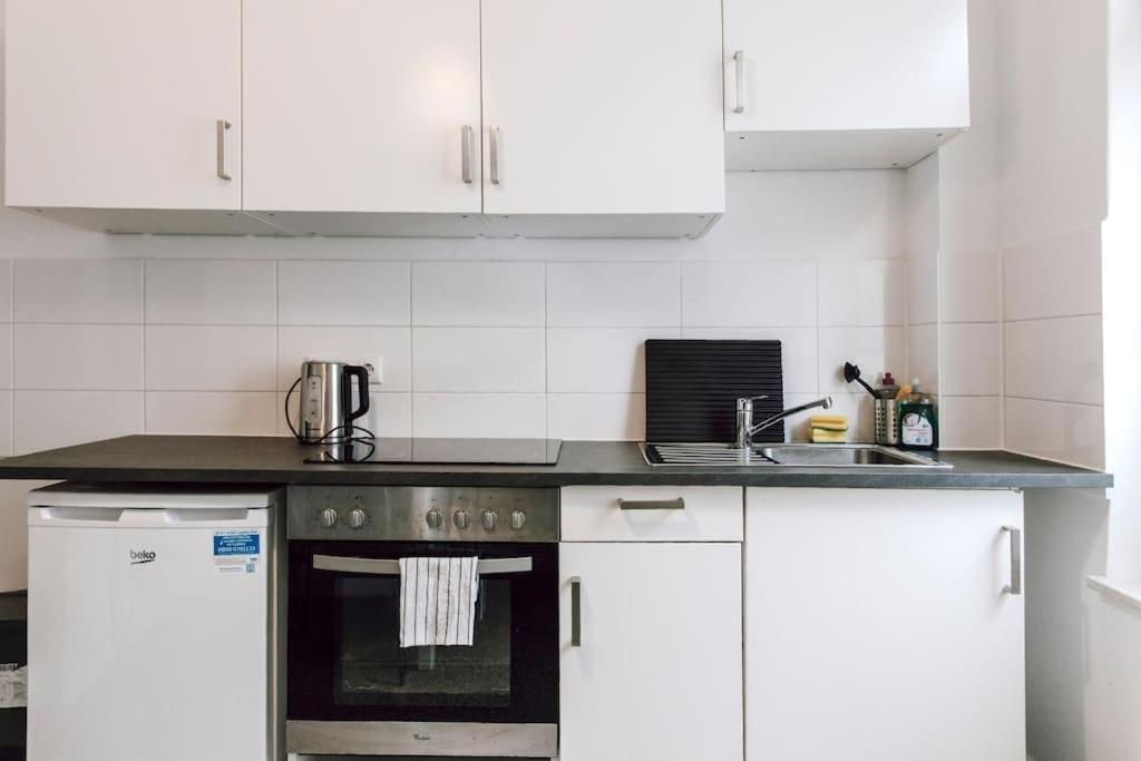 Apartmán Zentral Und Frisch Eingerichtet: 2 Zi. 24H Checkin Kiel Exteriér fotografie